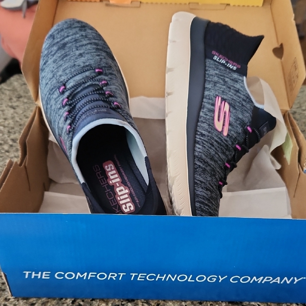 Skechers Women's Sneakers -Blue and Pink